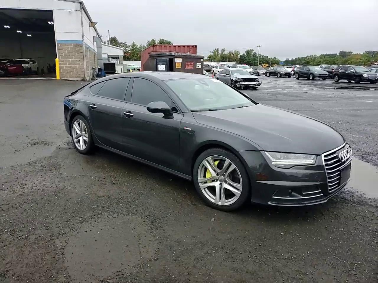 Фото: WAUW2BFC5HN078576