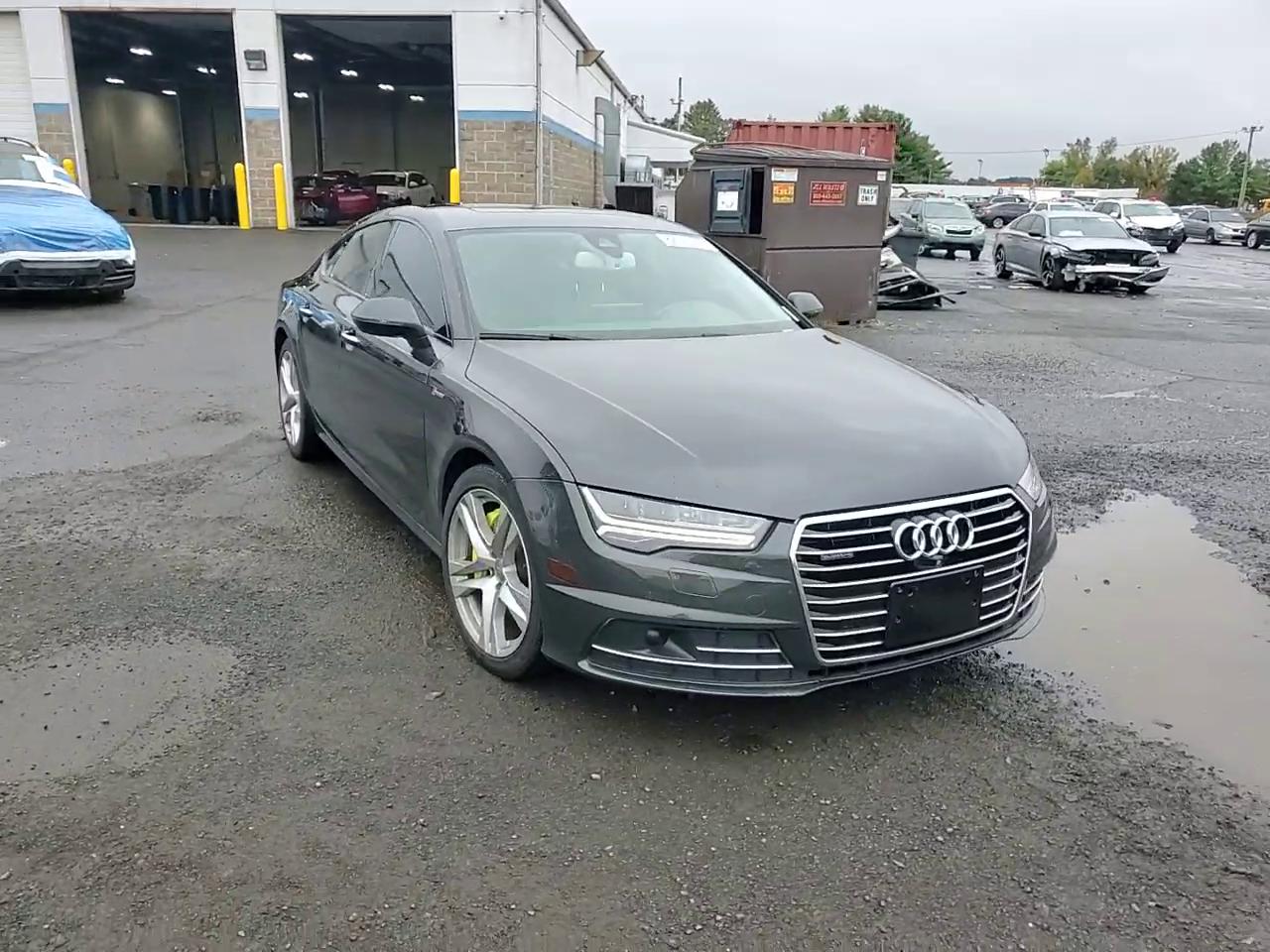 Фото: WAUW2BFC5HN078576