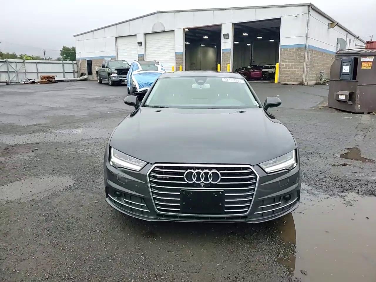 Фото: WAUW2BFC5HN078576