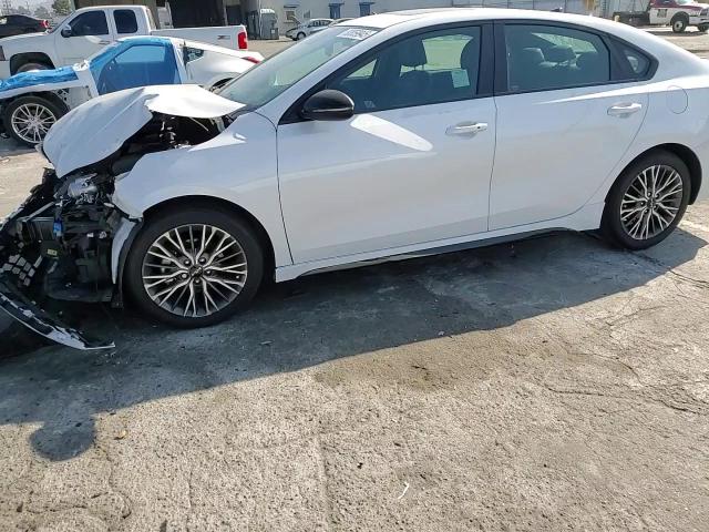 2024 Kia Forte Gt Line VIN: 3KPF54AD6RE748891 Lot: 80859945