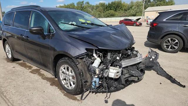 2020 Chrysler Voyager Lxi VIN: 2C4RC1DG0LR195779 Lot: 71714295