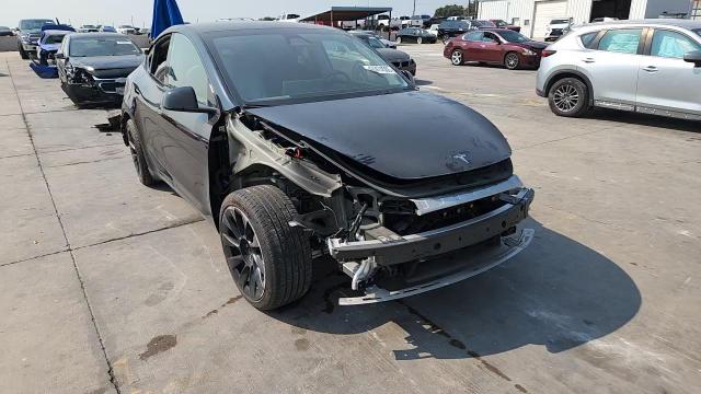 2024 Tesla Model Y VIN: 7SAYGDEE2RA222144 Lot: 80474505