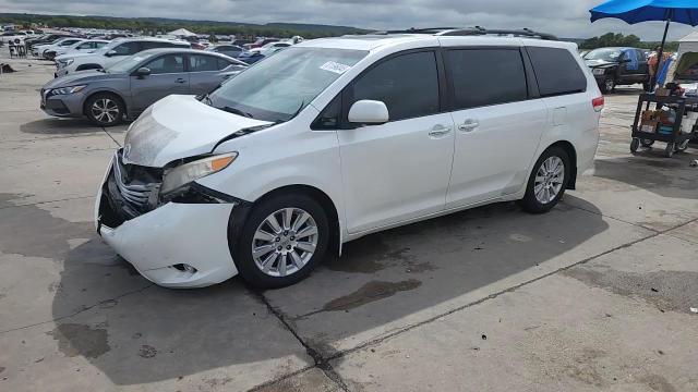 2012 Toyota Sienna Xle VIN: 5TDYK3DC7CS229506 Lot: 81596045