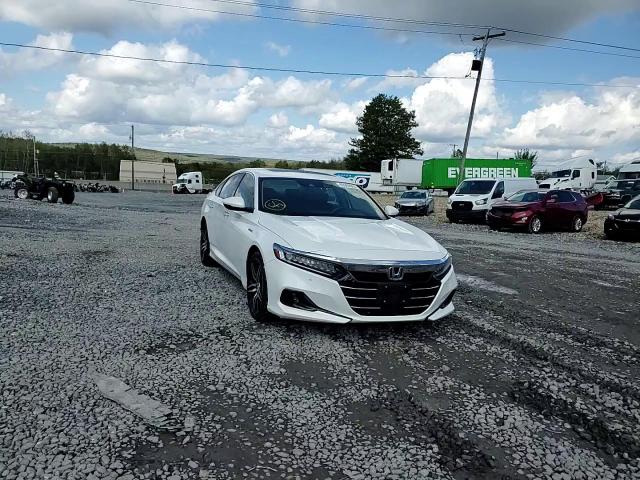 2022 Honda Accord Touring Hybrid VIN: 1HGCV3F94NA007011 Lot: 83989065