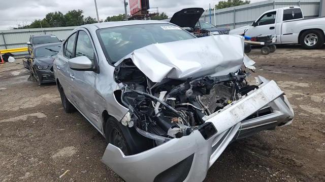 2017 Nissan Versa S VIN: 3N1CN7AP3HK435296 Lot: 82141995