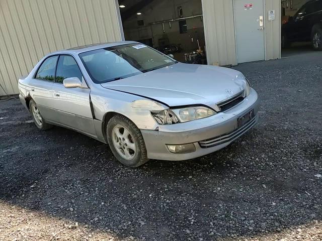 2001 Lexus Es300 VIN: JT8BF28G910336654 Lot: 72090415