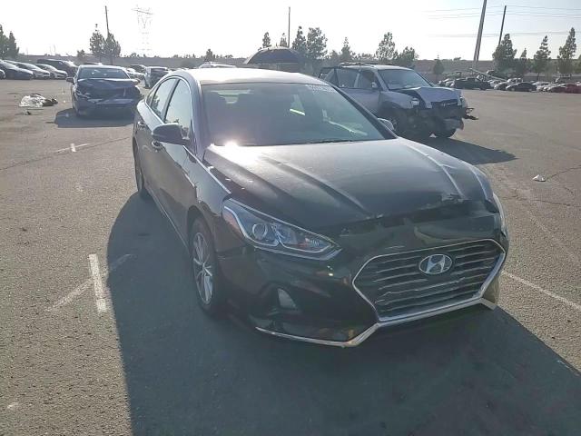 2018 Hyundai Sonata Se VIN: 5NPE24AF0JH669383 Lot: 84471675