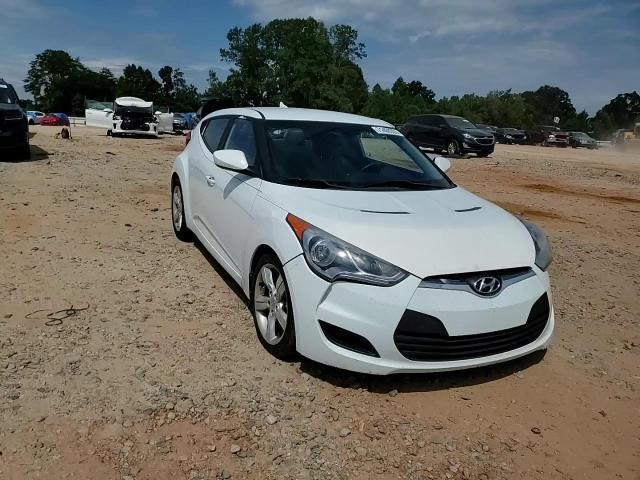 2013 Hyundai Veloster VIN: KMHTC6AD5DU149023 Lot: 71469355