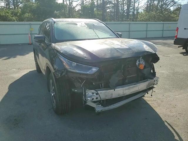 2022 Toyota Highlander Hybrid Xle VIN: 5TDGBRCHXNS540359 Lot: 71490325