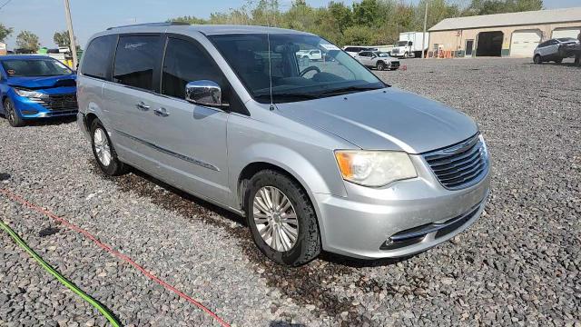 2012 Chrysler Town & Country Limited VIN: 2C4RC1GG9CR181553 Lot: 84640415