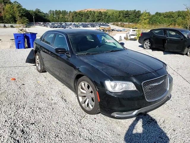2017 Chrysler 300 Limited VIN: 2C3CCAAG7HH646976 Lot: 72076155