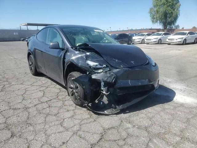 2025 Tesla Model Y VIN: 7SAYGDEE2SF292882 Lot: 83934545