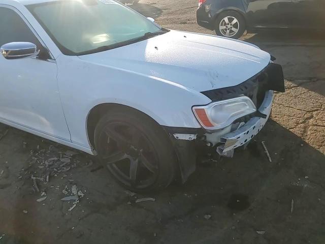 2014 Chrysler 300C VIN: 2C3CCAET6EH100835 Lot: 81821505