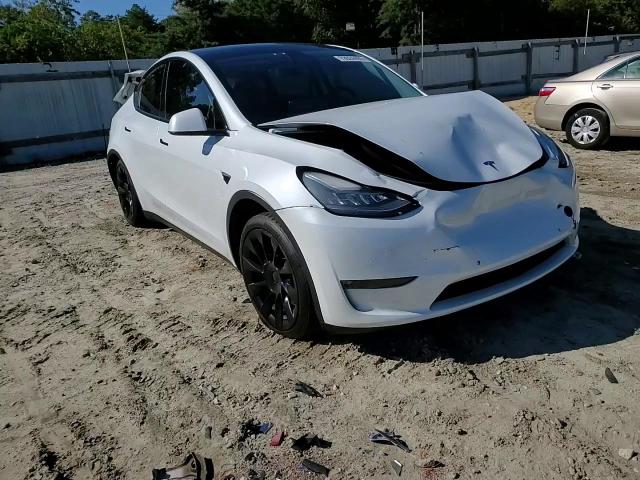 2021 Tesla Model Y VIN: 5YJYGAEEXMF255268 Lot: 72024495
