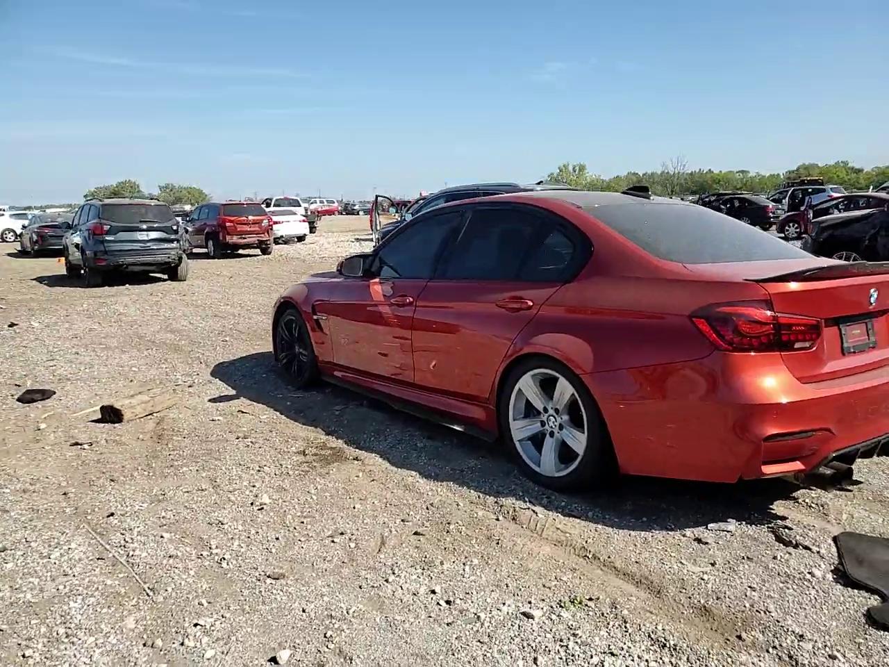 Фото: WBS3C9C58FJ276194