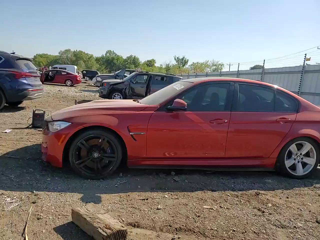 Фото: WBS3C9C58FJ276194