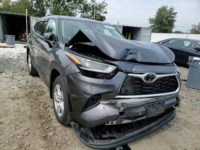2021 Toyota Highlander L VIN: 5TDBZRBHXMS116136 Lot: 83849595