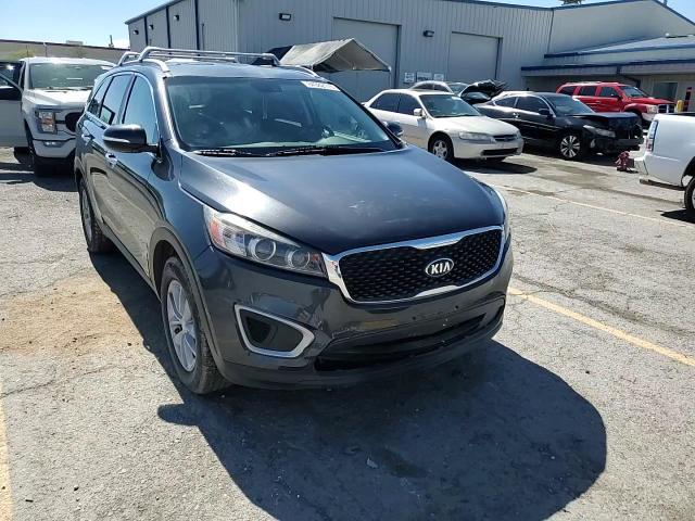 2017 Kia Sorento Lx VIN: 5XYPGDA39HG328582 Lot: 84382175