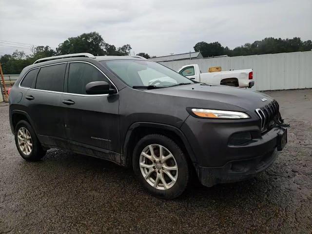 2016 Jeep Cherokee Latitude VIN: 1C4PJLCS6GW108429 Lot: 81895265