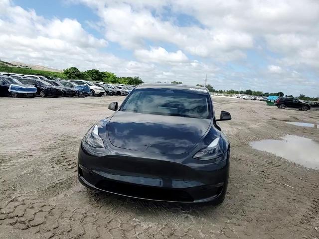 2024 Tesla Model Y VIN: 7SAYGDEF4RA286873 Lot: 84730145