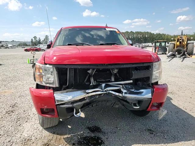 2011 Chevrolet Silverado C1500 Lt VIN: 3GCPCSE00BG370020 Lot: 81811215