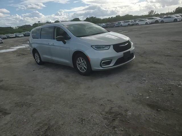 2024 Chrysler Pacifica Touring L VIN: 2C4RC1BG0RR180601 Lot: 82036815