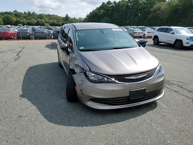 2017 Chrysler Pacifica Touring VIN: 2C4RC1DG7HR550728 Lot: 80297595