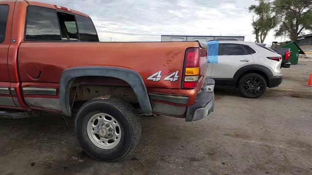 2001 Chevrolet Silverado K2500 Heavy Duty VIN: 1GCHK29G21E266441 Lot: 81143835