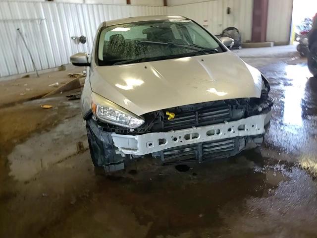 2017 Ford Focus Se VIN: 1FADP3F26HL285665 Lot: 81047545