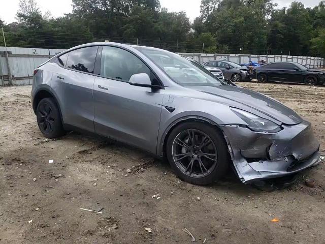2024 Tesla Model Y VIN: 7SAYGDEE0RA326583 Lot: 80912275
