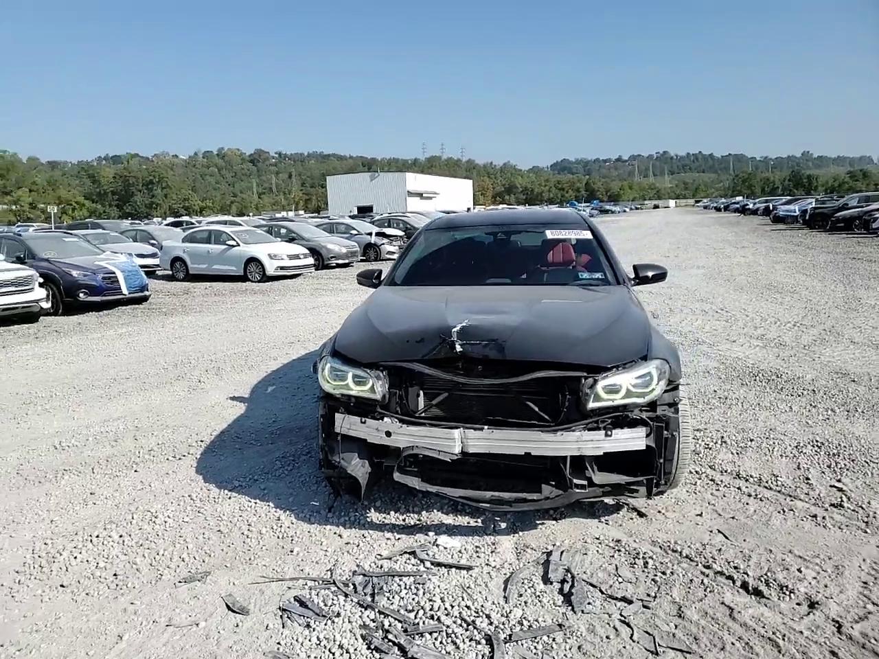 Фото: WBSFV9C55FD594702