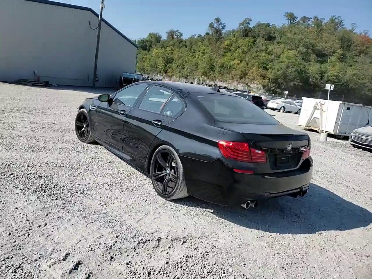 Фото: WBSFV9C55FD594702