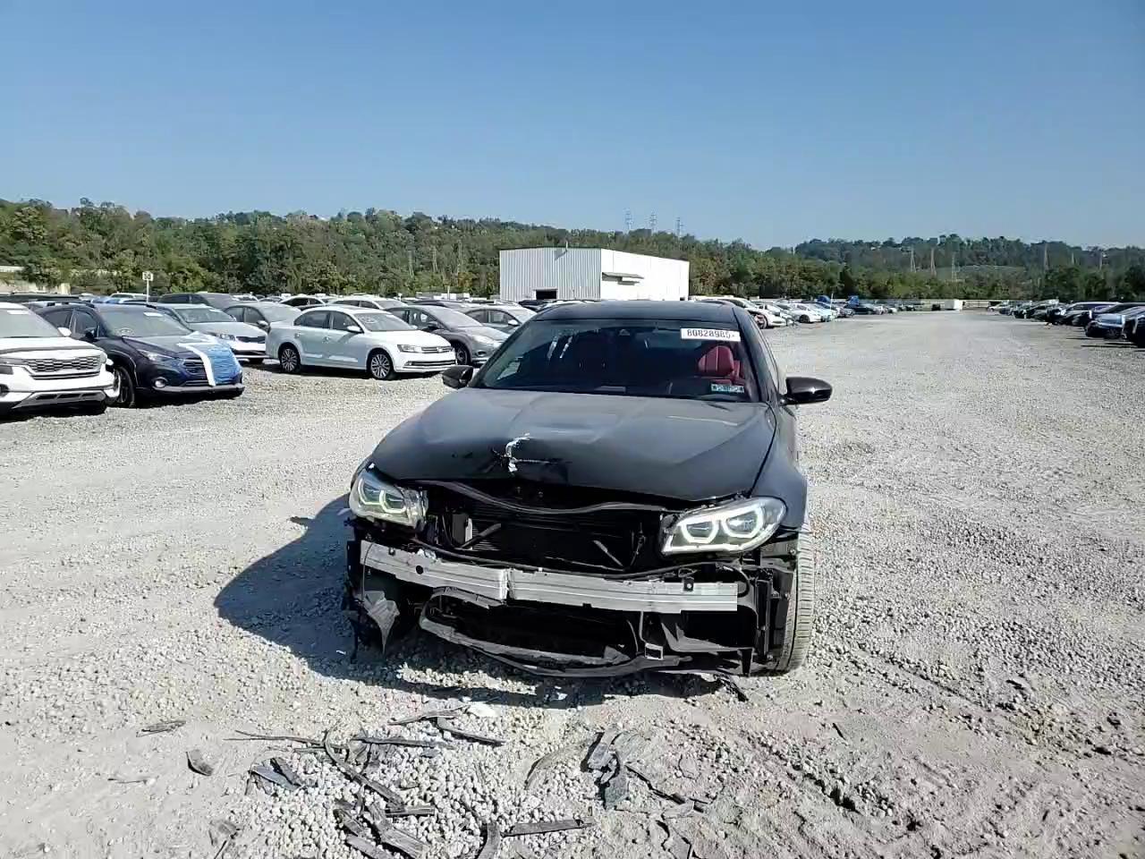 Фото: WBSFV9C55FD594702