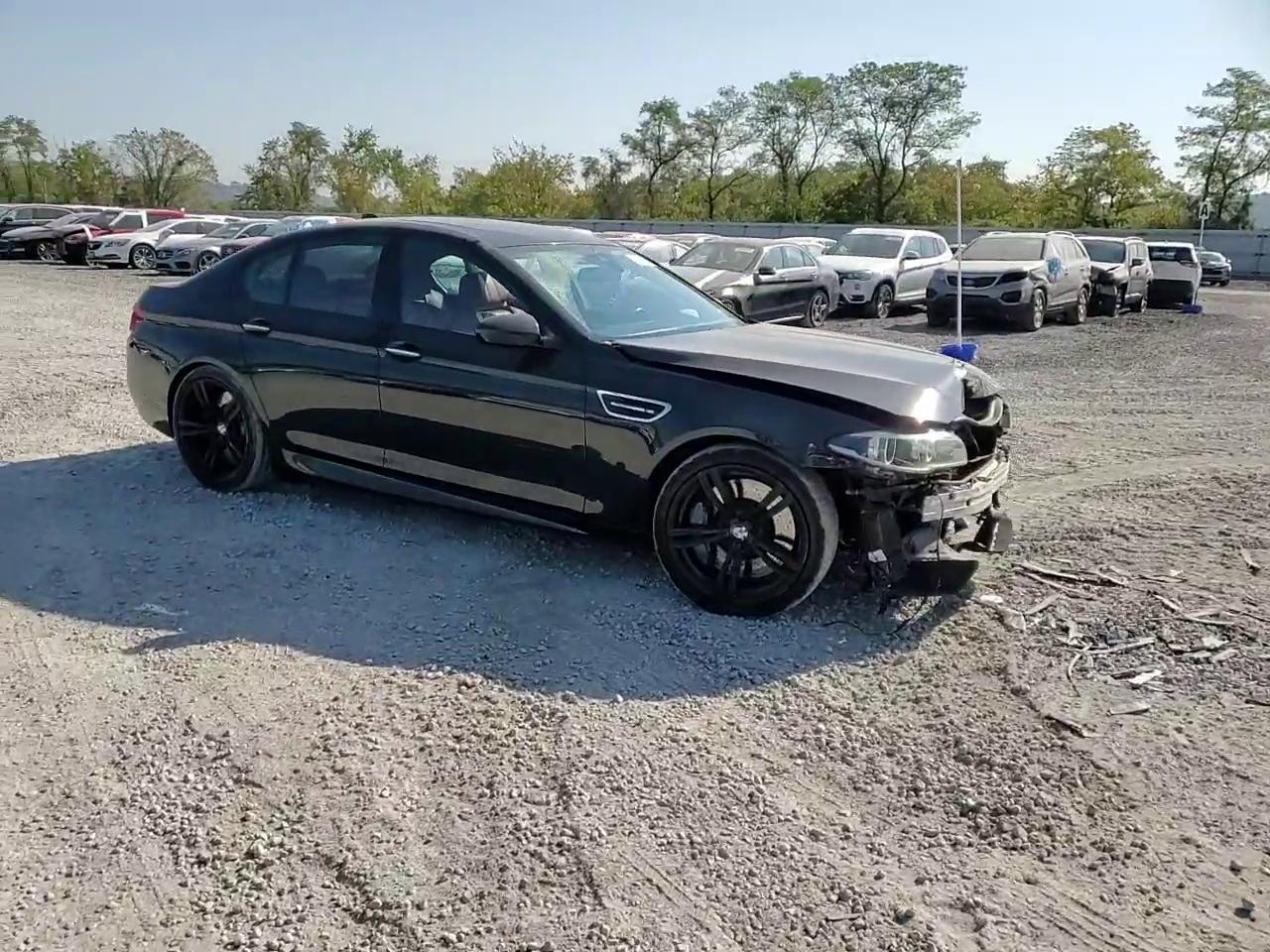 Фото: WBSFV9C55FD594702