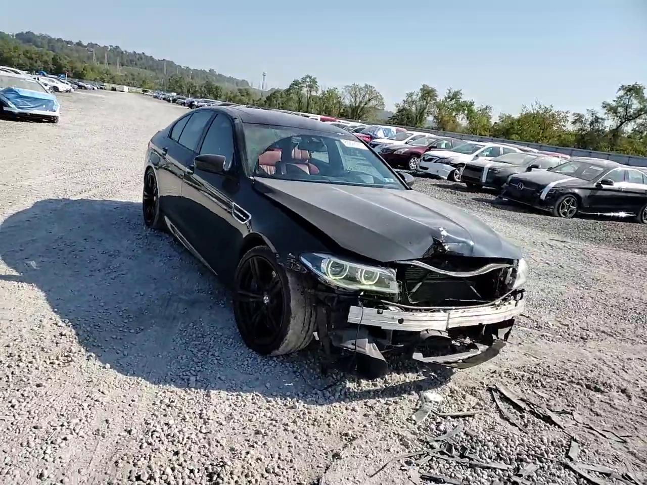 Фото: WBSFV9C55FD594702