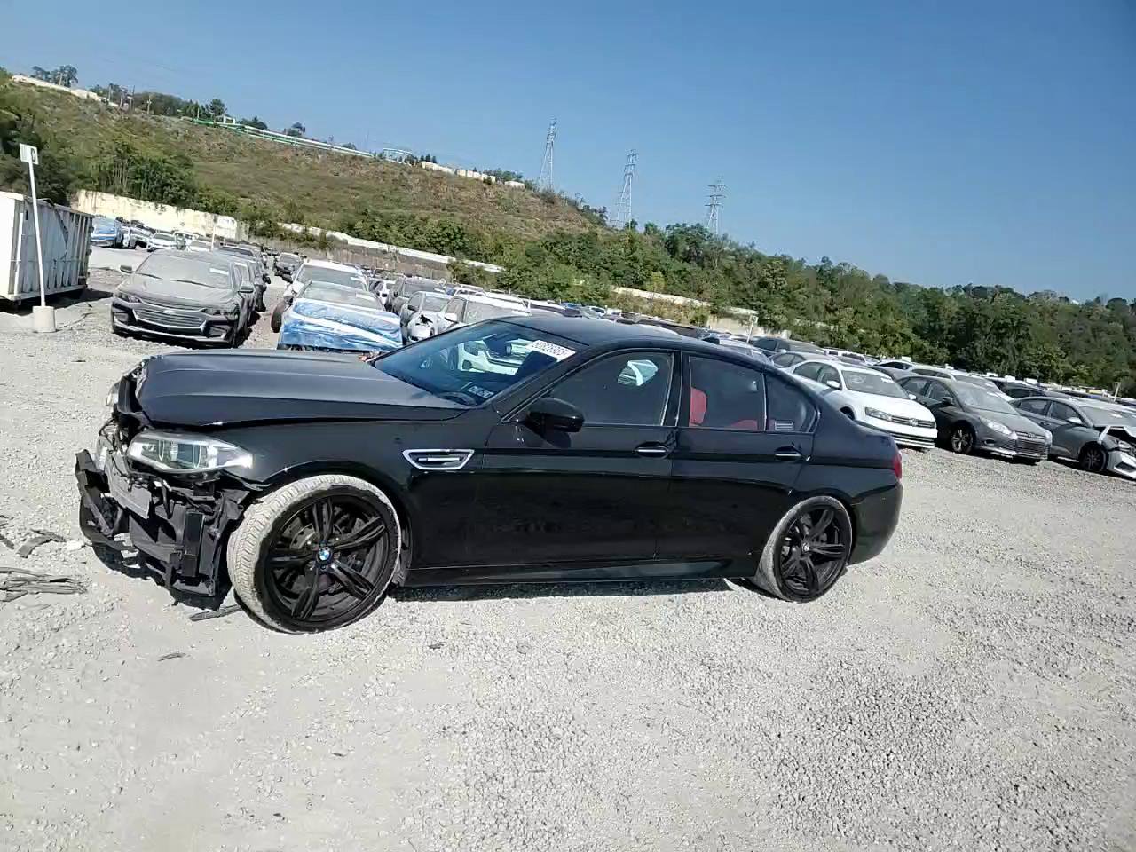 Фото: WBSFV9C55FD594702