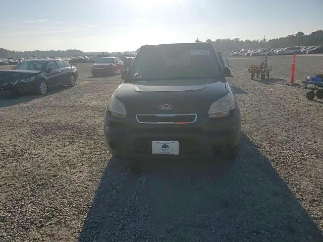 2011 Kia Soul + VIN: KNDJT2A24B7711475 Lot: 81771465