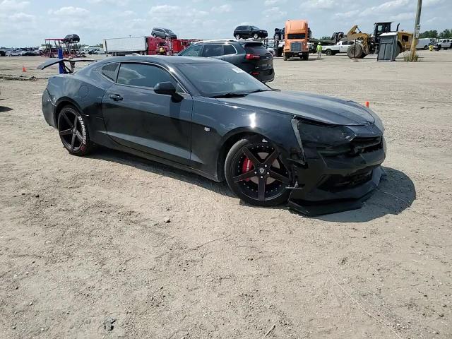 2017 Chevrolet Camaro Ls VIN: 1G1FA1RX8H0174092 Lot: 71665495