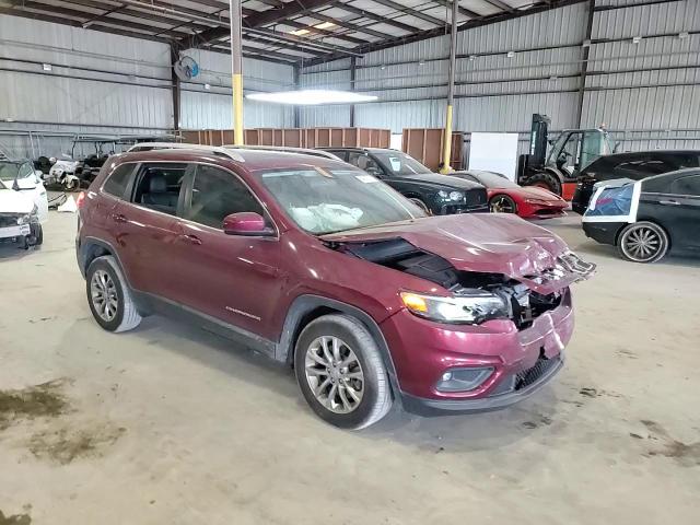 2019 Jeep Cherokee Latitude Plus VIN: 1C4PJLLB4KD428160 Lot: 84257765