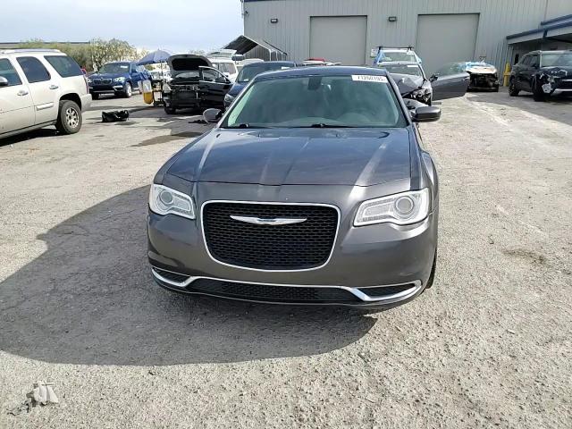 2016 Chrysler 300 Limited VIN: 2C3CCAAG5GH167812 Lot: 71260195
