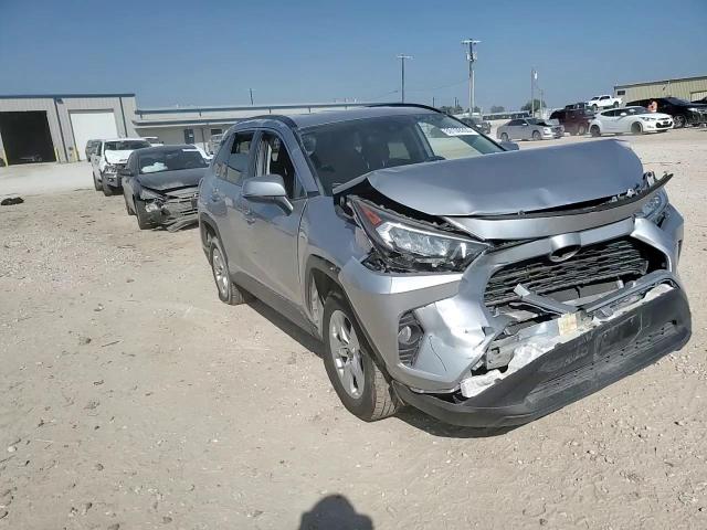 2020 Toyota Rav4 Xle VIN: 2T3W1RFV8LC035899 Lot: 80109265
