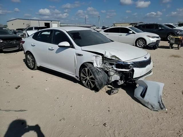 2018 Kia Optima Lx VIN: 5XXGT4L32JG251301 Lot: 81161175
