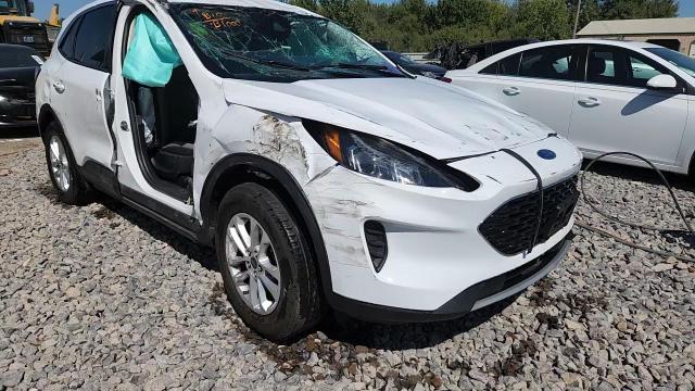 2022 Ford Escape Se VIN: 1FMCU9G67NUA29930 Lot: 72068055