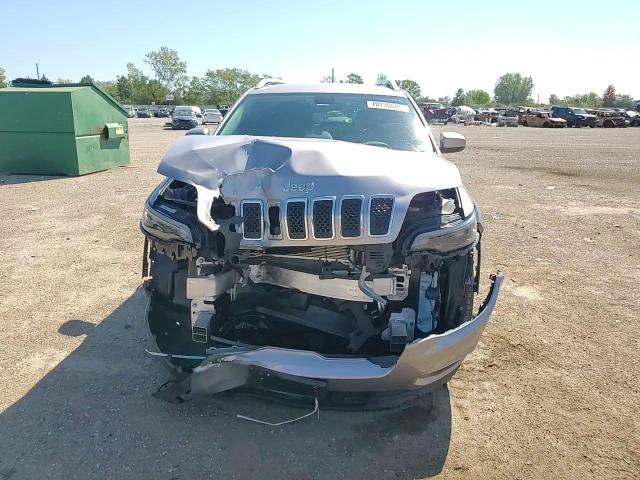 2019 Jeep Cherokee Latitude VIN: 1C4PJLCB3KD444320 Lot: 70730905