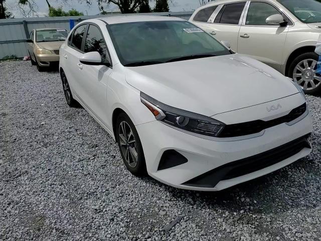 2024 Kia Forte Lx VIN: 3KPF24AD6RE794245 Lot: 81368645