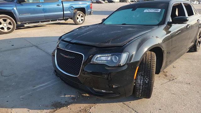 2021 Chrysler 300 S VIN: 2C3CCABG7MH528872 Lot: 71777395