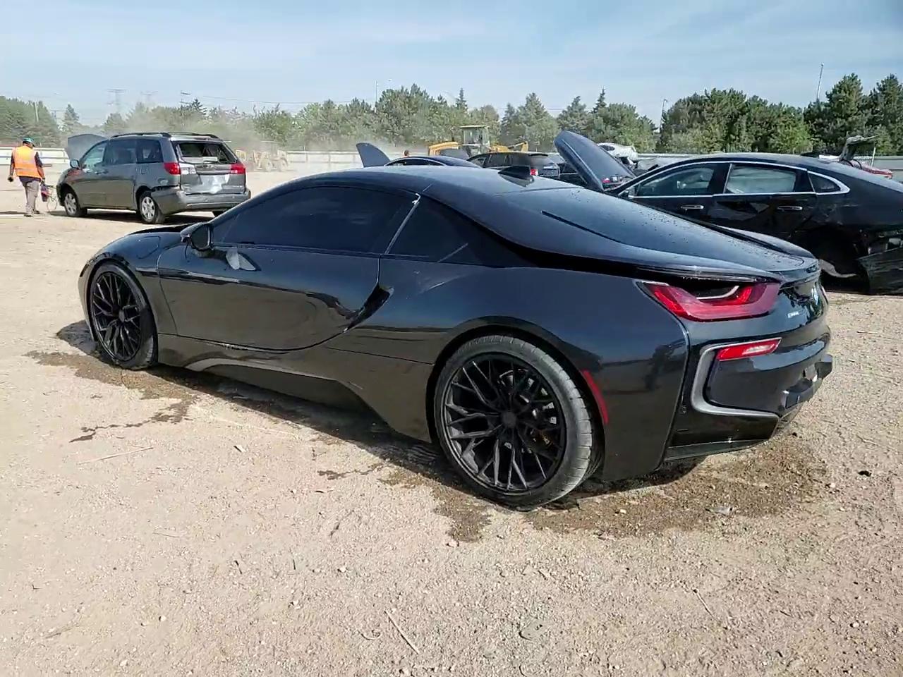 Фото: WBY2Z2C5XFV392089