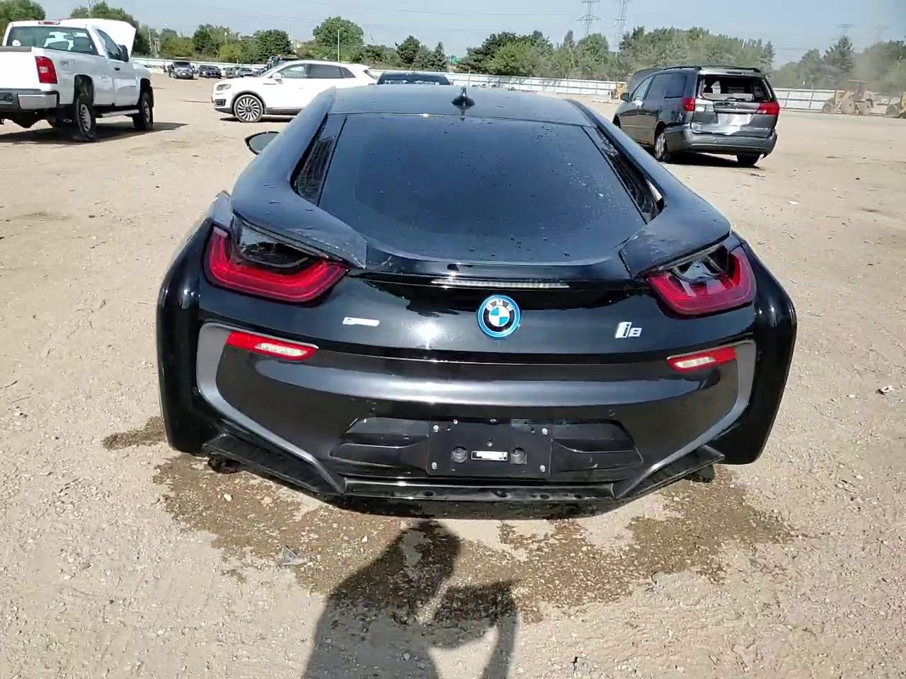 Фото: WBY2Z2C5XFV392089