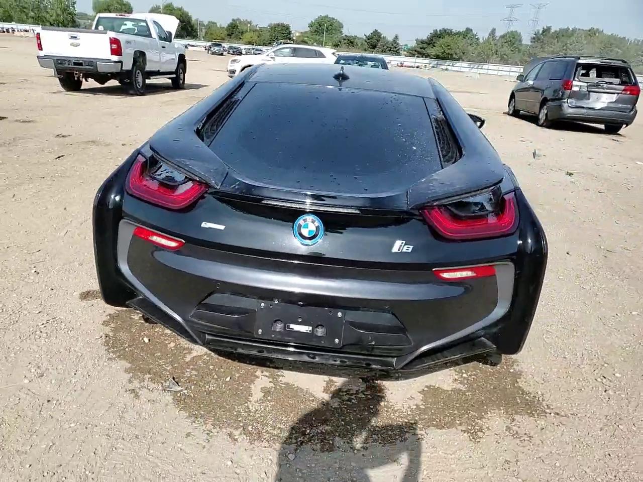 Фото: WBY2Z2C5XFV392089