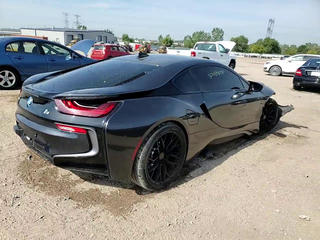 Фото: WBY2Z2C5XFV392089